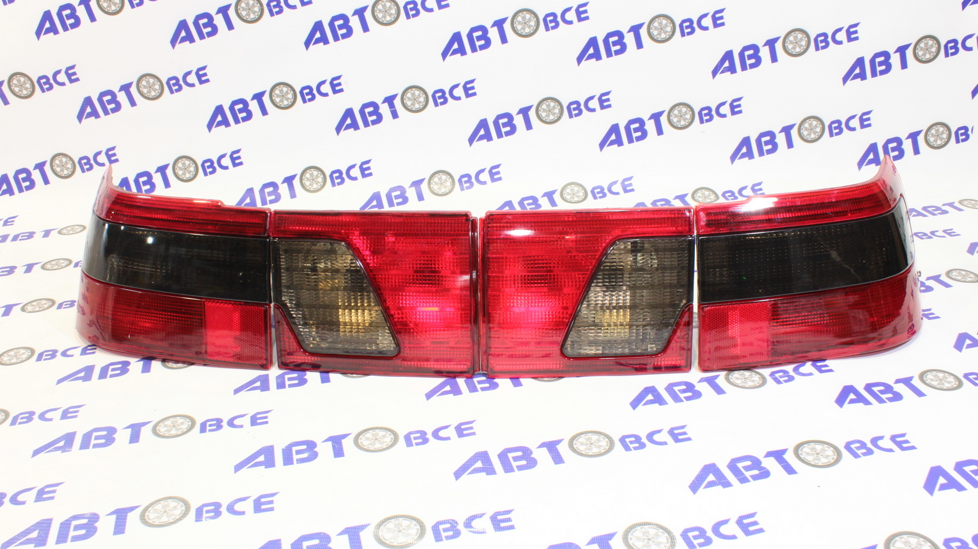 Фонарь задний левый+правый ВАЗ-2110-12 (комплект 4шт) тюнинг клюшки красные с темной полосой (аналог) Севием